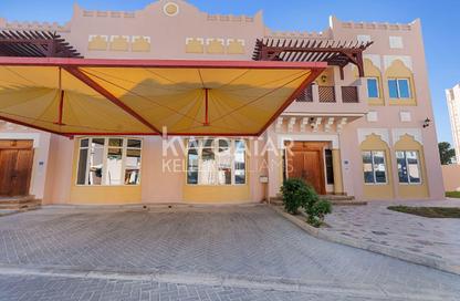 Villa - 4 Bedrooms - 5 Bathrooms for rent in West Bay Lagoon - West Bay Lagoon - Doha