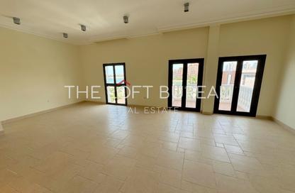 Apartment - 3 Bedrooms - 4 Bathrooms for rent in Carnaval - Qanat Quartier - The Pearl Island - Doha