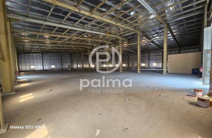 Warehouse - Studio - 3 Bathrooms for rent in East Industrial Street - Birkat Al Awamer - Al Wakra