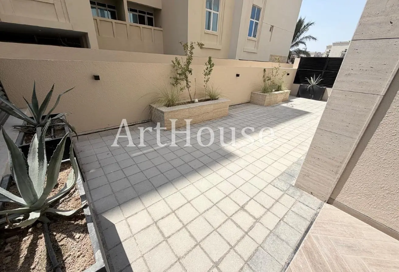 62184212 - Property Main Image
