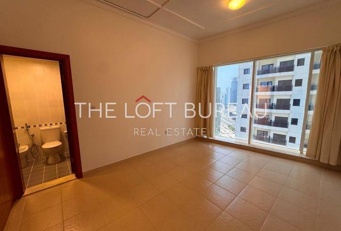 60612117 - Property Image 3