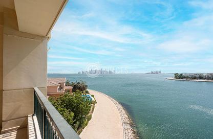 Apartment - 1 - 2 for sale in Viva East - Viva Bahriyah - The Pearl Island - Doha