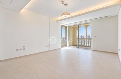 Apartment - 2 - 3 for sale in Viva East - Viva Bahriyah - The Pearl Island - Doha