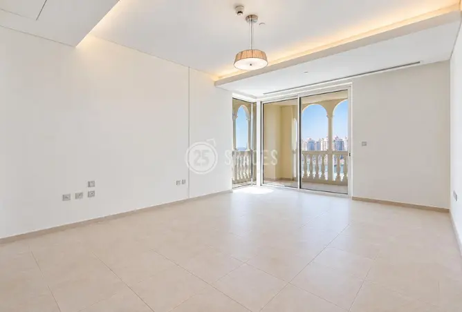 63976590 - Property Image 2