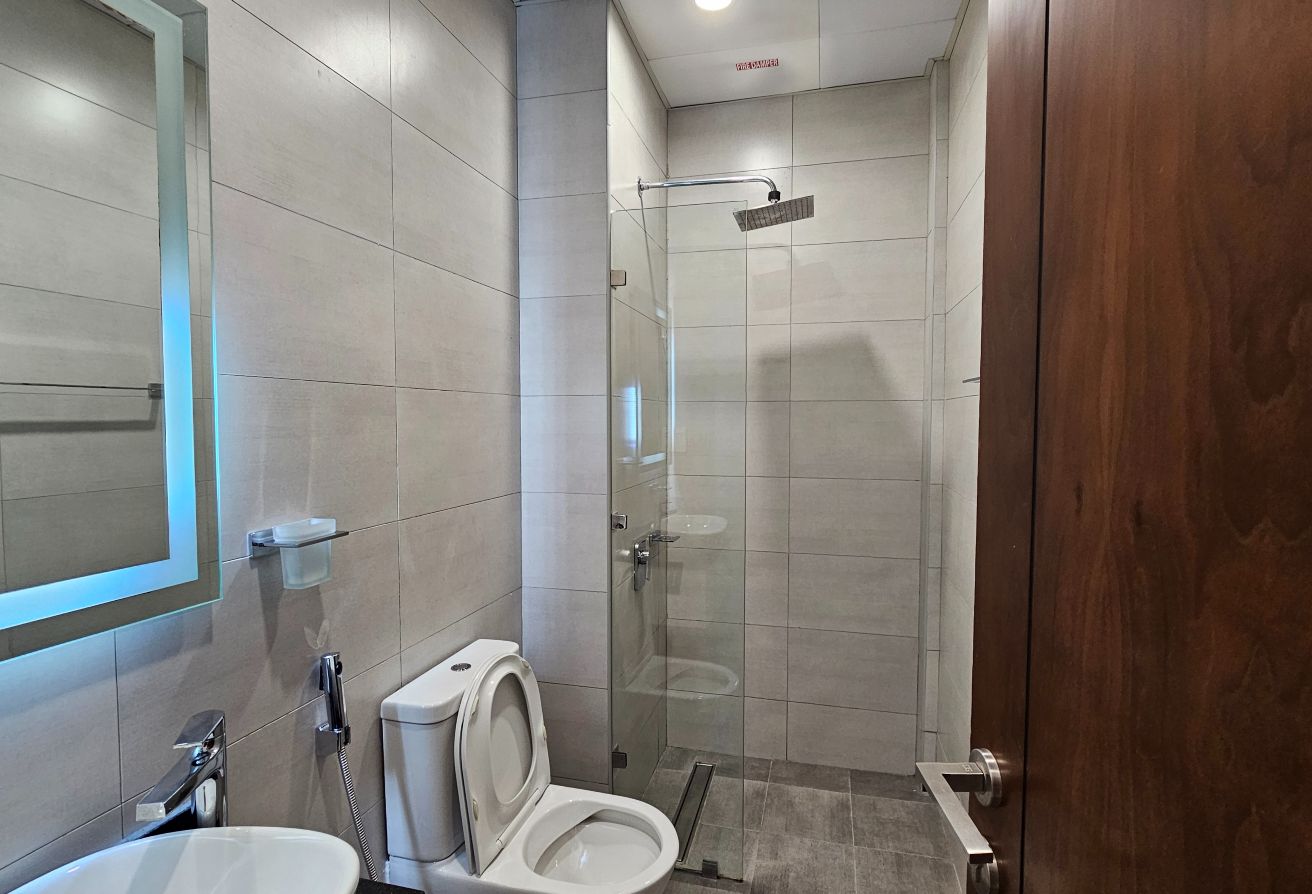 DISTRESS DEAL | LUXURY 2BR IN FOX HILLS SOUTH thumbnail 10