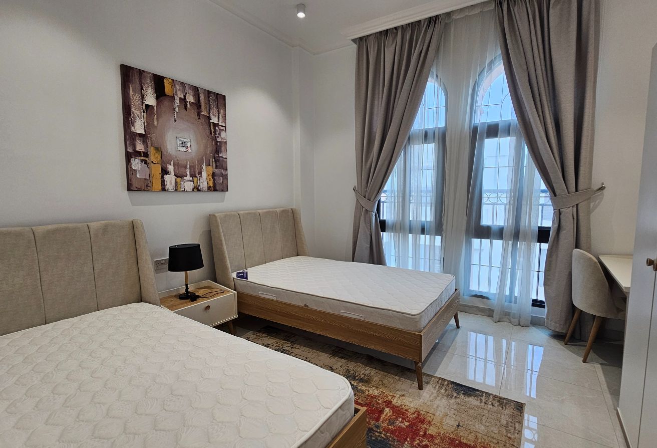 DISTRESS DEAL | LUXURY 2BR IN FOX HILLS SOUTH thumbnail 7