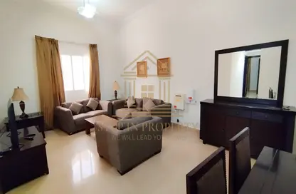 شقة - 2 غرف نوم - 2 حمامات للايجار في شارع النصر - النصر - الدوحة