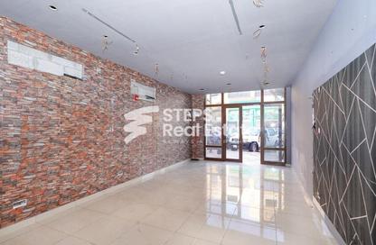 Shop - Studio - 1 Bathroom for rent in Bu Hamour Street - Abu Hamour - Doha