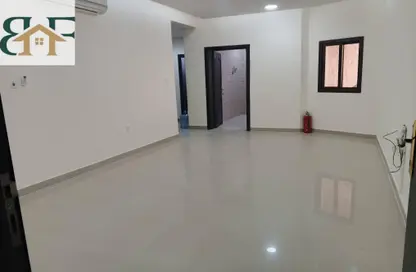 شقة - 2 غرف نوم - 2 حمامات للايجار في مدينة خليفة جنوب - مدينة خليفة - الدوحة