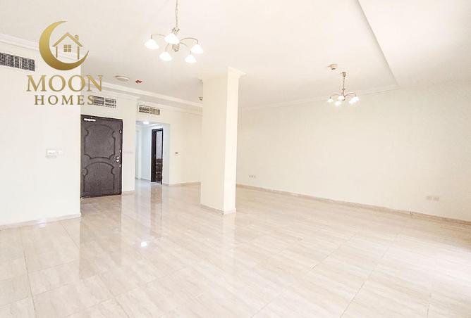 54199012 - Property Image 3