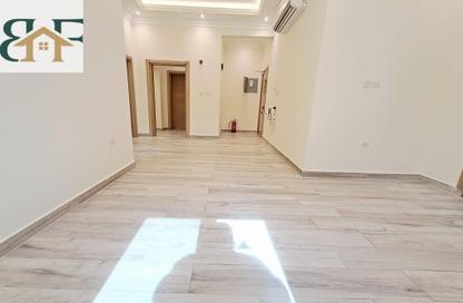 Apartment - 2 Bedrooms - 3 Bathrooms for rent in Al Mansoura - Al Mansoura - Doha