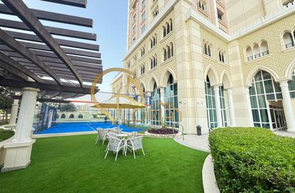 Apartment - 2 Bedrooms - 4 Bathrooms for rent in Viva West - Viva Bahriyah - The Pearl Island - Doha