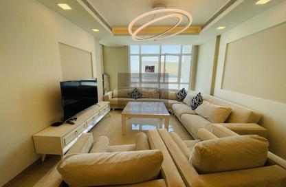 Apartment - 1 Bedroom - 2 Bathrooms for rent in City Avenue Building A - City Avenue - Al Erkyah City - Lusail
