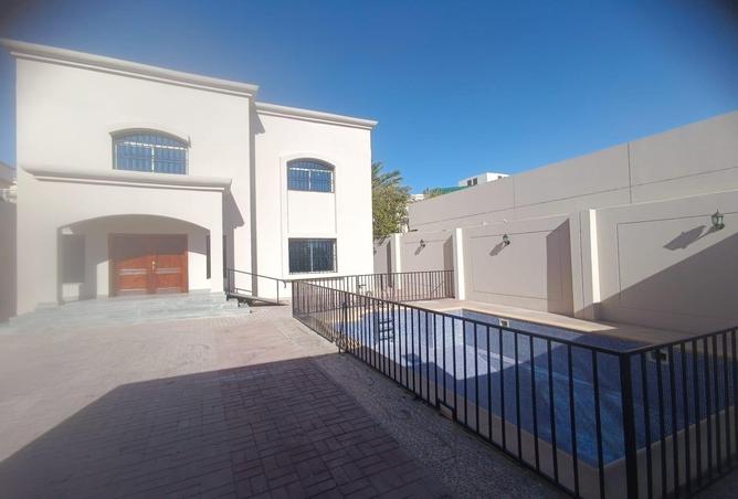 57203155 - Property Image 3