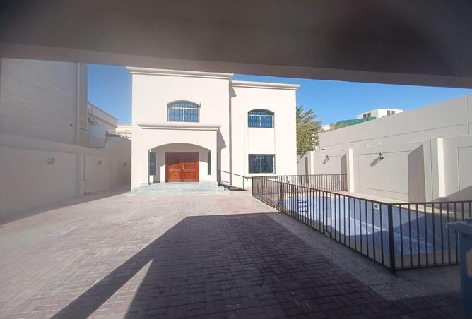 57203155 - Property Image 2