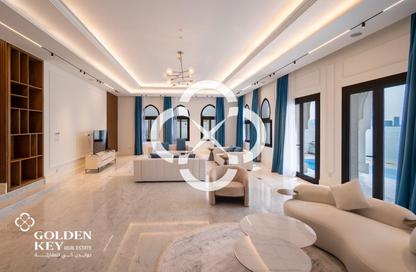 Villa - 5 Bedrooms - 7 Bathrooms for rent in La Plage South - La Plage - The Pearl Island - Doha