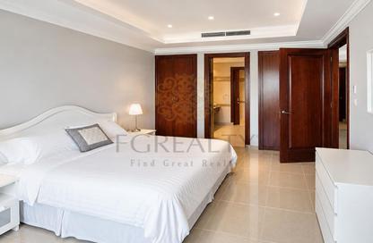 Townhouse - 1 Bedroom - 2 Bathrooms for rent in West Porto Drive - Porto Arabia - The Pearl Island - Doha