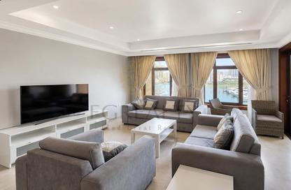 Townhouse - 1 Bedroom - 2 Bathrooms for rent in West Porto Drive - Porto Arabia - The Pearl Island - Doha