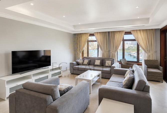 60723507 - Property Image 2
