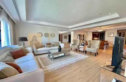 تاون هاوس - 3 غرف نوم - 4 حمامات للايجار في منازل تاون هاوس - بورتو أرابيا - جزيرة اللؤلؤة - الدوحة