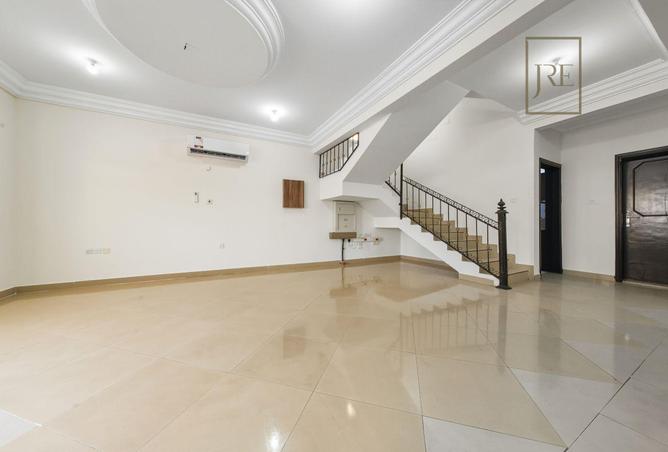 1014972 - Property Image 2