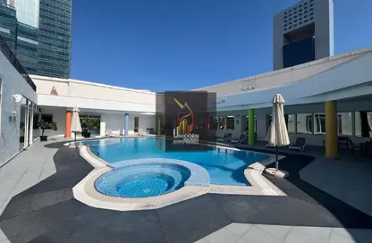 شقة - 2 غرف نوم - 3 حمامات للايجار في برج وست باي - الخليج الجنوبي - الخليج الغربي - الدوحة