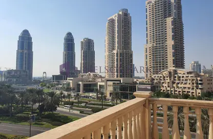 Apartment - 1 Bedroom - 2 Bathrooms for sale in West Porto Drive - Porto Arabia - The Pearl Island - Doha