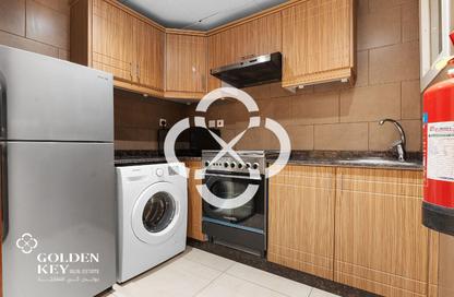 Apartment - 1 Bedroom - 2 Bathrooms for rent in Salaja Street - Doha Al Jadeed - Doha