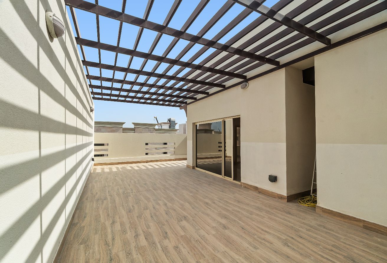 3BHK Penthouse | Spacious Layout | Foxhills