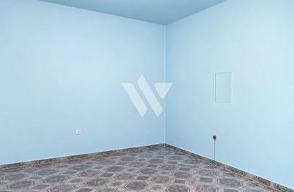 Labor Camp - Studio - 7+ for rent in Industrial Area 2 - Industrial Area - Industrial Area - Doha