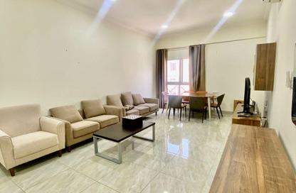 Apartment - 2 Bedrooms - 2 Bathrooms for rent in Al Muntazah Street - Al Muntazah - Doha