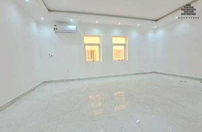 Apartment - 2 Bedrooms - 2 Bathrooms for rent in Somerset Al Mansoura - Al Mansoura - Doha