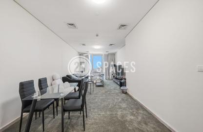 Apartment - 1 Bedroom - 2 Bathrooms for rent in Zig Zag Tower B - Zig Zag Towers - West Bay - Doha
