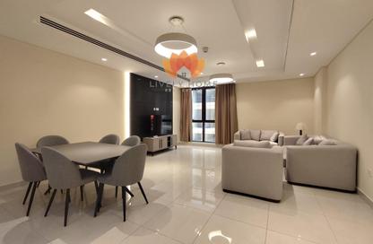 Apartment - 2 Bedrooms - 3 Bathrooms for rent in Regency Residence Fox Hills 1 - Lusail