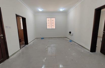 Apartment - 1 Bedroom - 2 Bathrooms for rent in Umm Ghuwailina 4 - Umm Ghuwailina - Doha Apartment - 1 Bedroom - 2 Bathrooms for rent in Umm Ghuwailina 4 - Umm Ghuwailina - Doha