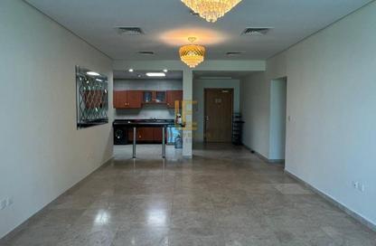 Apartment - 3 Bedrooms - 3 Bathrooms for rent in Zig Zag Tower B - Zig Zag Towers - West Bay - Doha