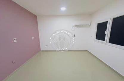 Apartment - Studio - 1 Bathroom for rent in Abu Hamour - Doha