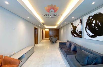 Apartment - 1 - 2 for rent in Viva West - Viva Bahriyah - The Pearl Island - Doha