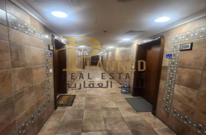 Apartment - 1 Bedroom - 2 Bathrooms for rent in Doha Al Jadeed - Doha