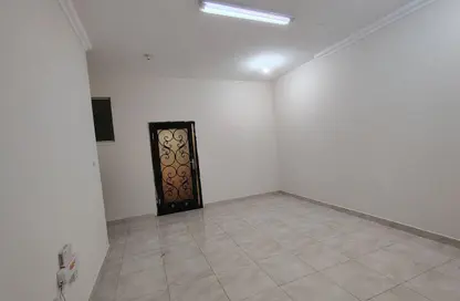 Apartment - 2 Bedrooms - 1 Bathroom for rent in Muaither Area - Al Rayyan - Doha