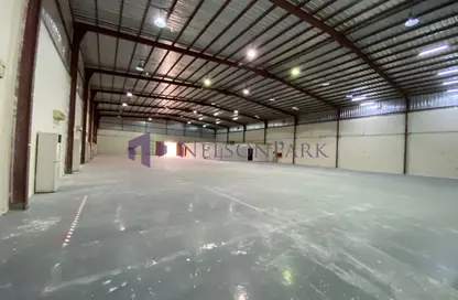معرض - استوديو - 2 حمامات للايجار في المنطقة الصناعية 3 - المنطقة الصناعية - المنطقة الصناعية - الدوحة