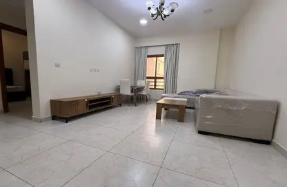 Apartment - 2 Bedrooms - 3 Bathrooms for rent in Al Muntazah Street - Al Muntazah - Doha