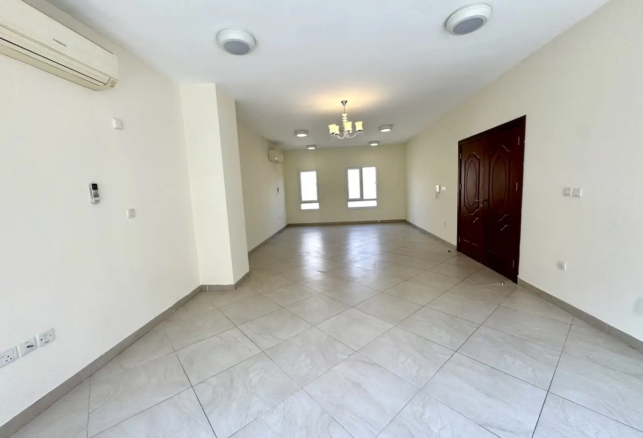 63419976 - Property Main Image