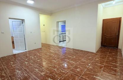 Apartment - 2 Bedrooms - 2 Bathrooms for rent in Fereej Bin Omran - Doha