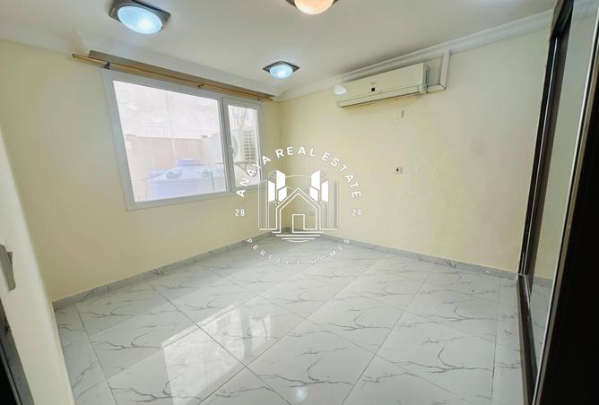 54442917 - Property Image 2