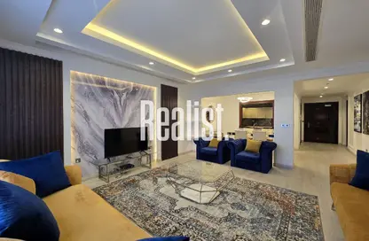 Apartment - 1 Bedroom - 2 Bathrooms for rent in East Porto Drive - Porto Arabia - The Pearl Island - Doha