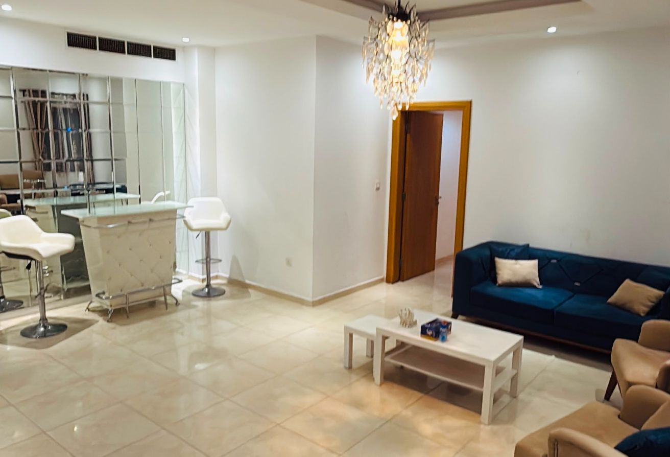 Exclusive Deal offer Furnished 1BHK Prime locatino thumbnail 9