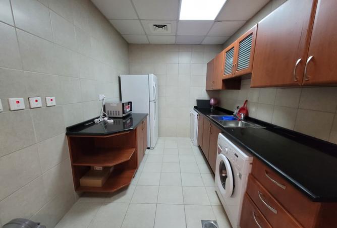 1004006 - Property Image 2