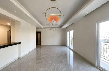 Apartment - 2 Bedrooms - 4 Bathrooms for rent in Giardino Apartments - The Pearl Island - Doha Apartment - 2 Bedrooms - 4 Bathrooms for rent in Giardino Apartments - The Pearl Island - Doha