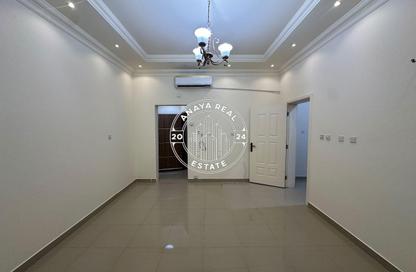 Apartment - 1 - 1 for rent in Al Aziziyah - Doha